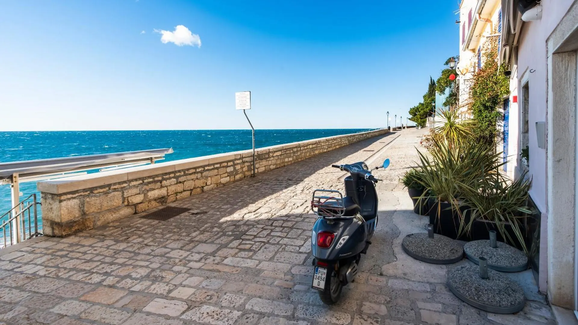 Beppo Sea View location